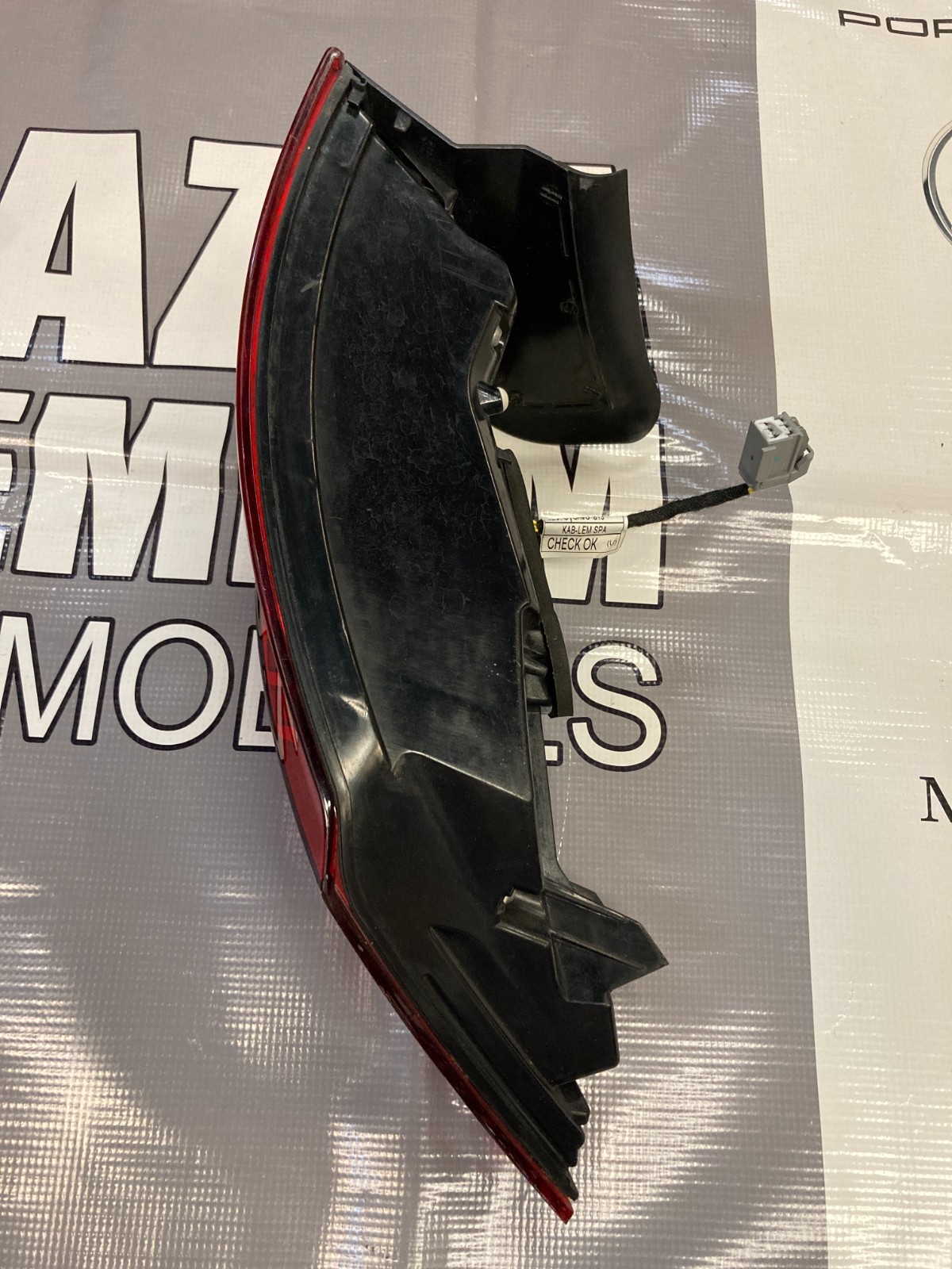OEM Maserati Left Hand Outer Tail Light, Levante Trofeo, 670106833