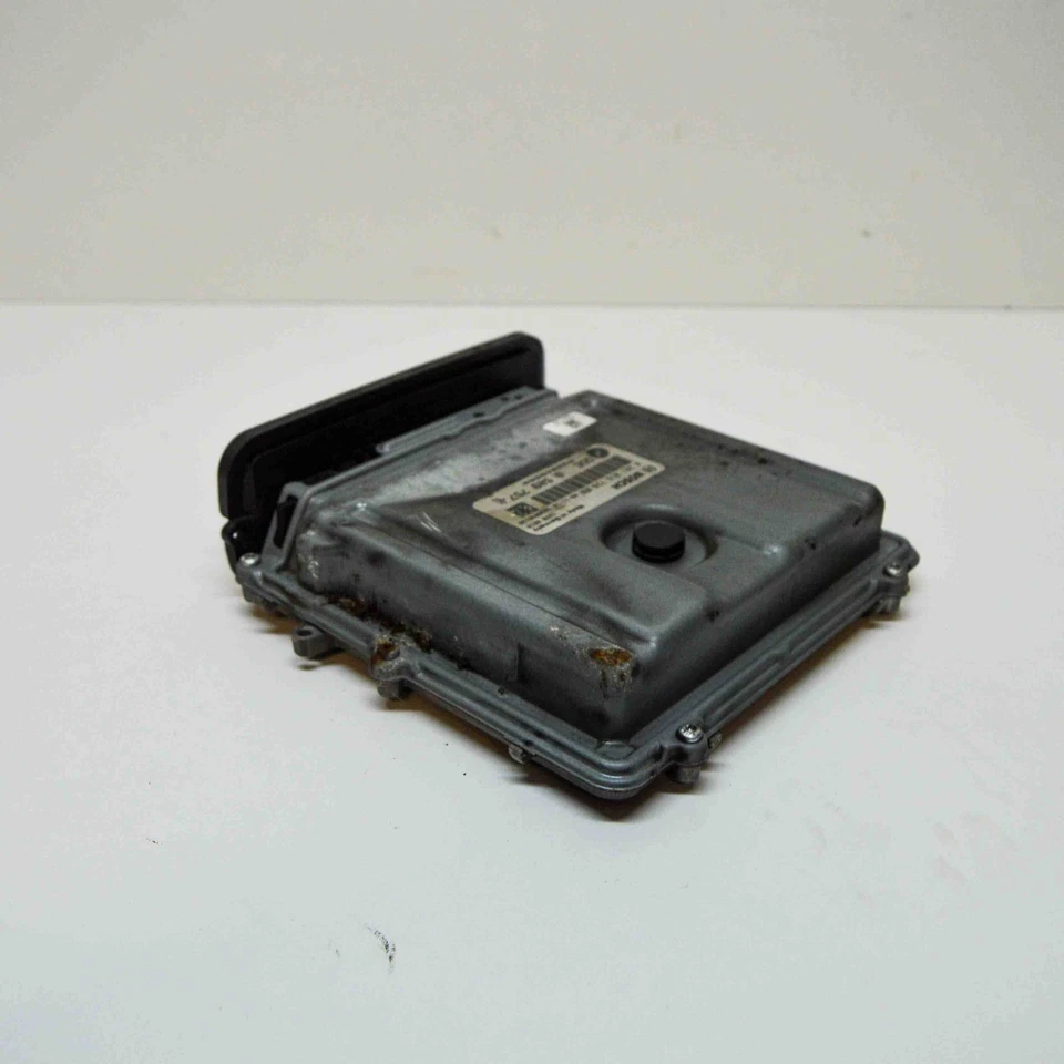 Centralina motore BMW 5 Gran Turismo F07 8509757 3.0 Diesel 180kw 2009 16901917 - Immagine 3 di 4