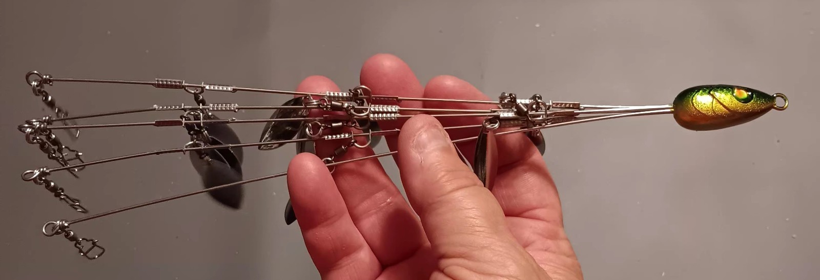 Umbrella Fishing Rig 5 Arms Alabama Rig Kit with Weedness Bait Lure Jigs - Image 3