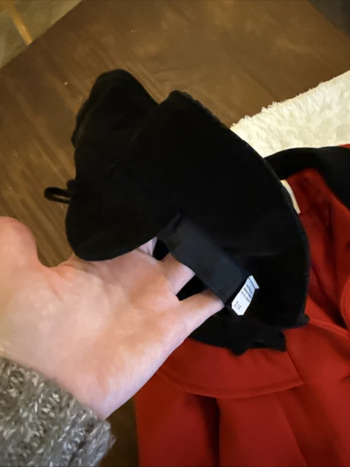 Abrigo de lana rojo vintage London Fog para niña con ribete de terciopelo negro sombrero de Navidad 4T Foto 3 de 4