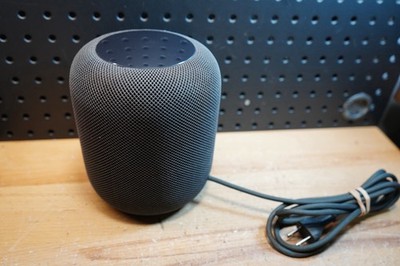 (E) Apple HomePod 1st Generation A1639 Smart Speaker Space Gray