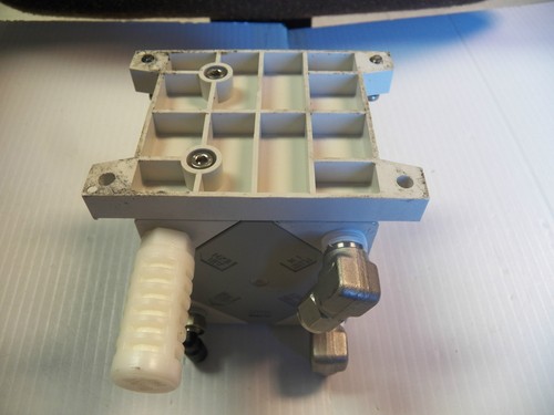 SMC PROCESS PUMP PA2210-03N PA221003N 0.2-0.7 MPa - Picture 6 of 6