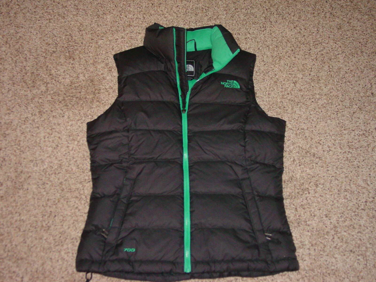 north face nuptse green black