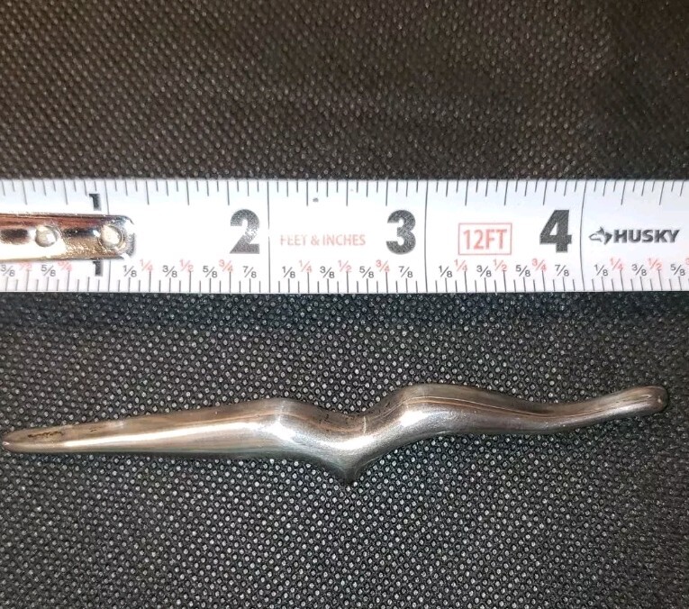 Picture 2 of 8