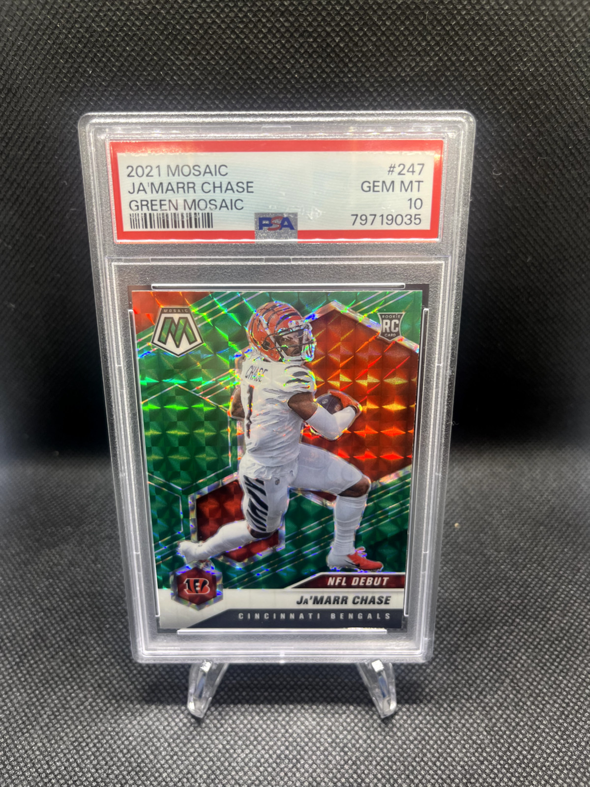 2021 Mosaic Green Mosaic JA'MARR CHASE Rookie Debut PSA Gem Mint 10 #247 - RC