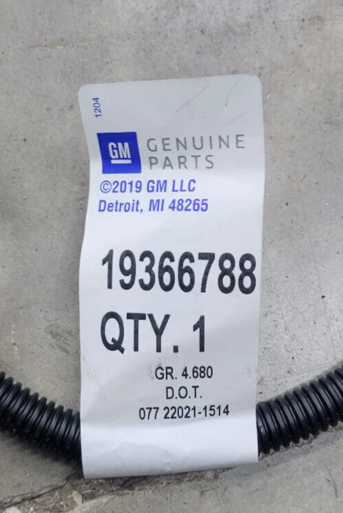 Manguera de freno hidráulica genuina del lado del conductor delantero GM 19366788 ^ Foto 2 de 2