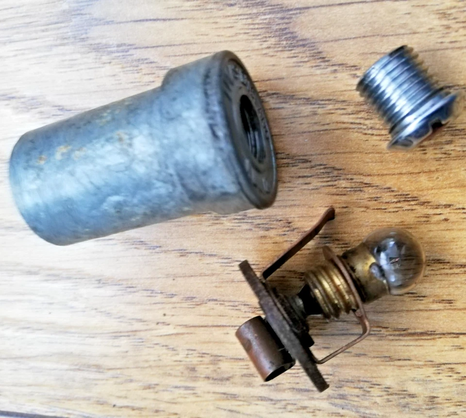 Lámpara de tablero ámbar Lucas WL12 Rover AC Cobra Rover P4 Jowett Singer Allard Humber Foto 4 de 4