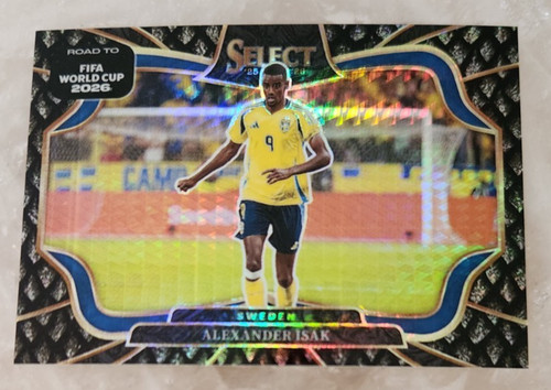 2025-26 PANINI SELECT Road to World Cup ALEXANDER ISAK 1/1 Black Dragon Scale SP