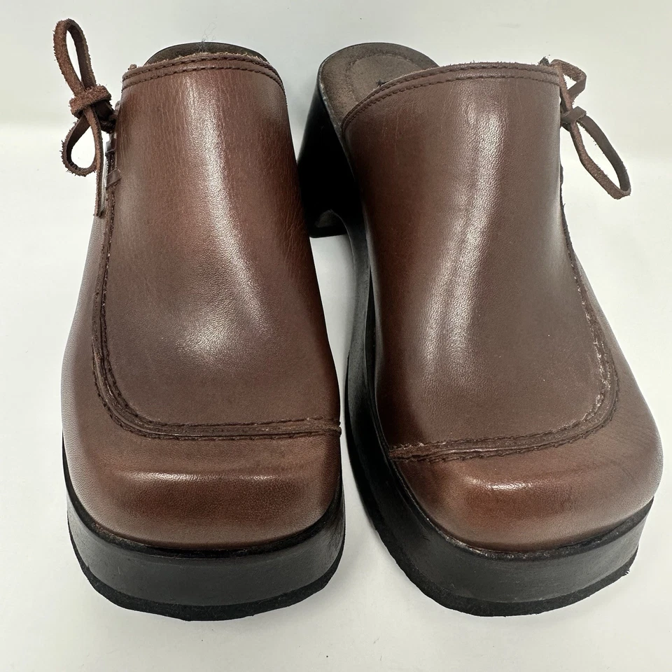 Zueco de plataforma gruesa de cuero marrón Y2K Candies zapatos para mujer talla 6,5 Foto 2 de 4