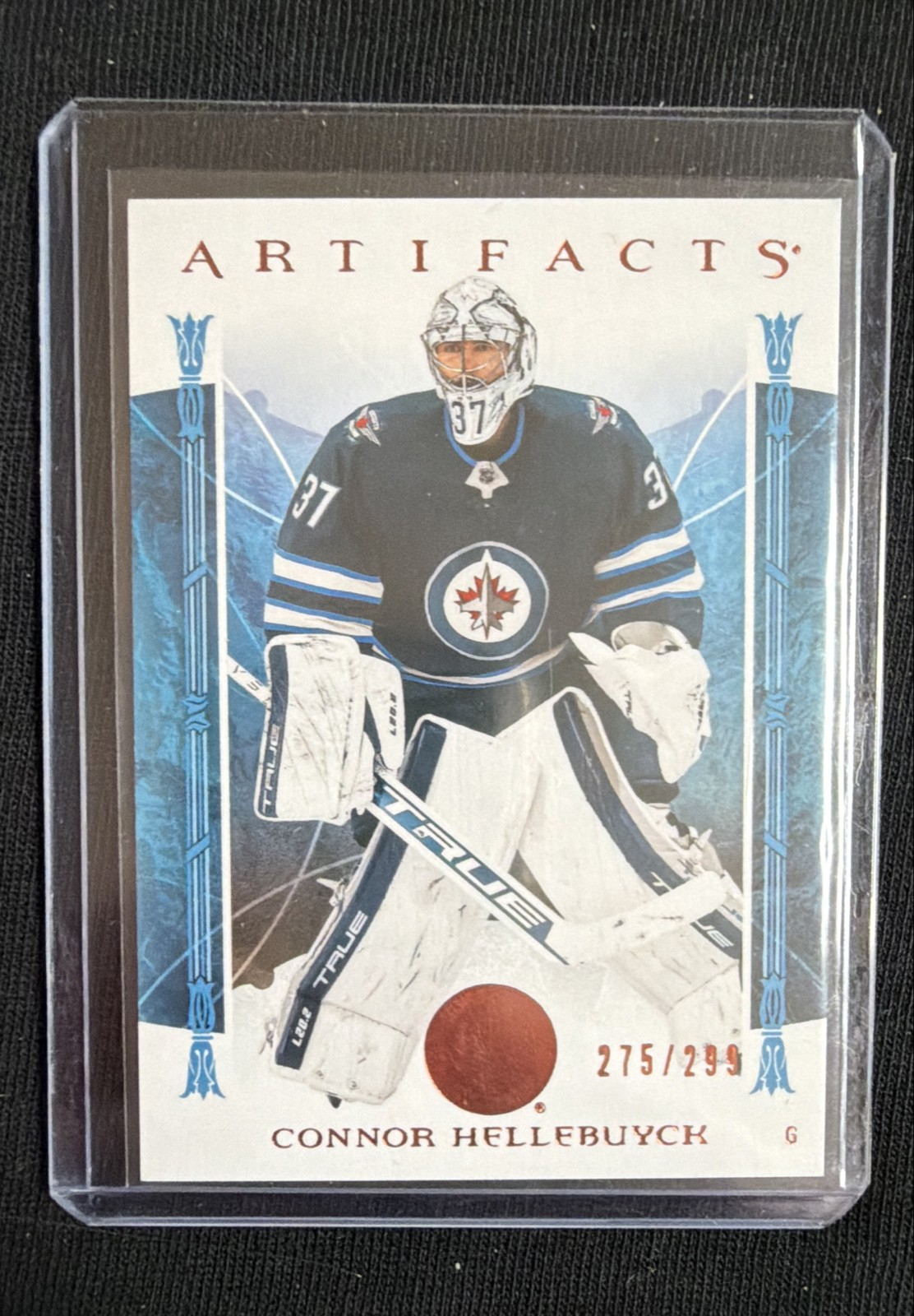 2022-23 Upper Deck Artifacts - Goalies Connor Hellebuyck #141 Copper /299