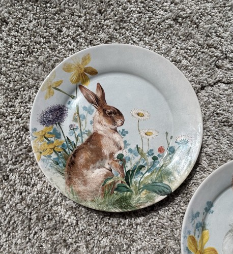 2 Pottery Barn Mixed Botanical Bunny Salad Plates 8.5" Stoneware Easter - Picture 2 of 6