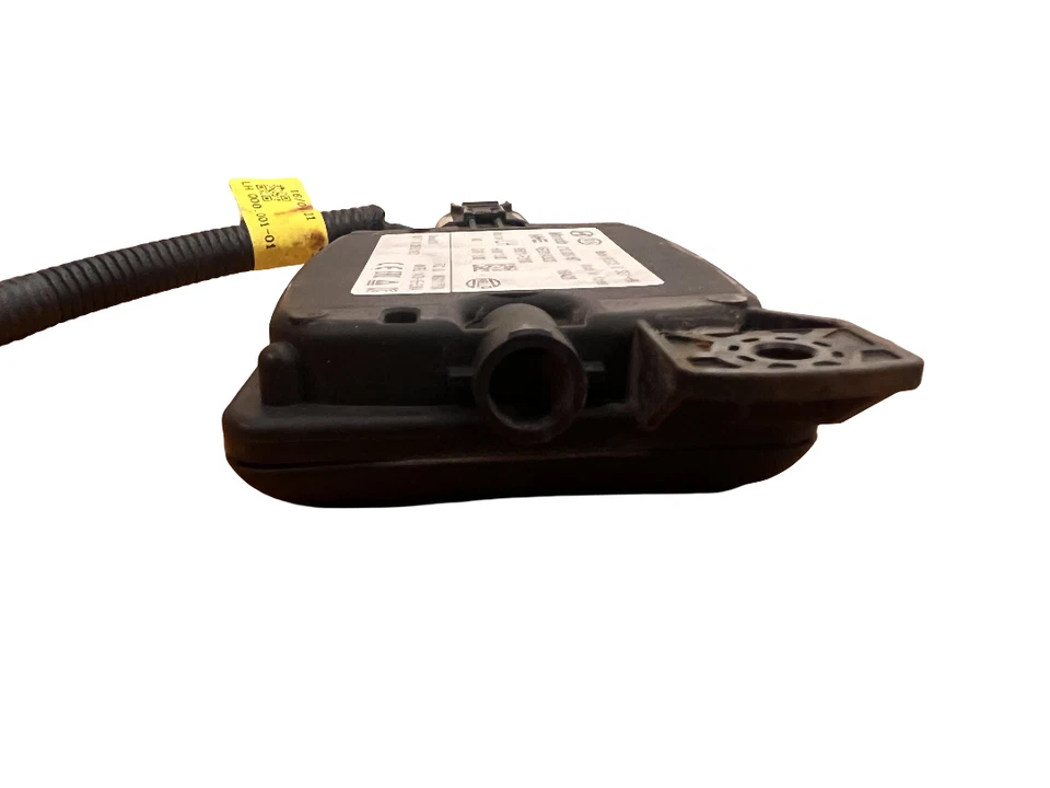 2017-2018 Hyundai Elantra LEFT Driver OEM Blind Spot Radar Monitor Sensor Module - Image 3 of 4