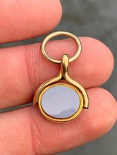 18ct gold hardstone fob split ring pendant Victorian