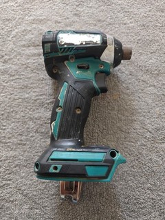 Makita DTD154 18V Impact Driver