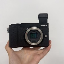 Panasonic Lumix DC-GX9 20.3MP Mirrorless Camera Body Only Black - 95%NEW English