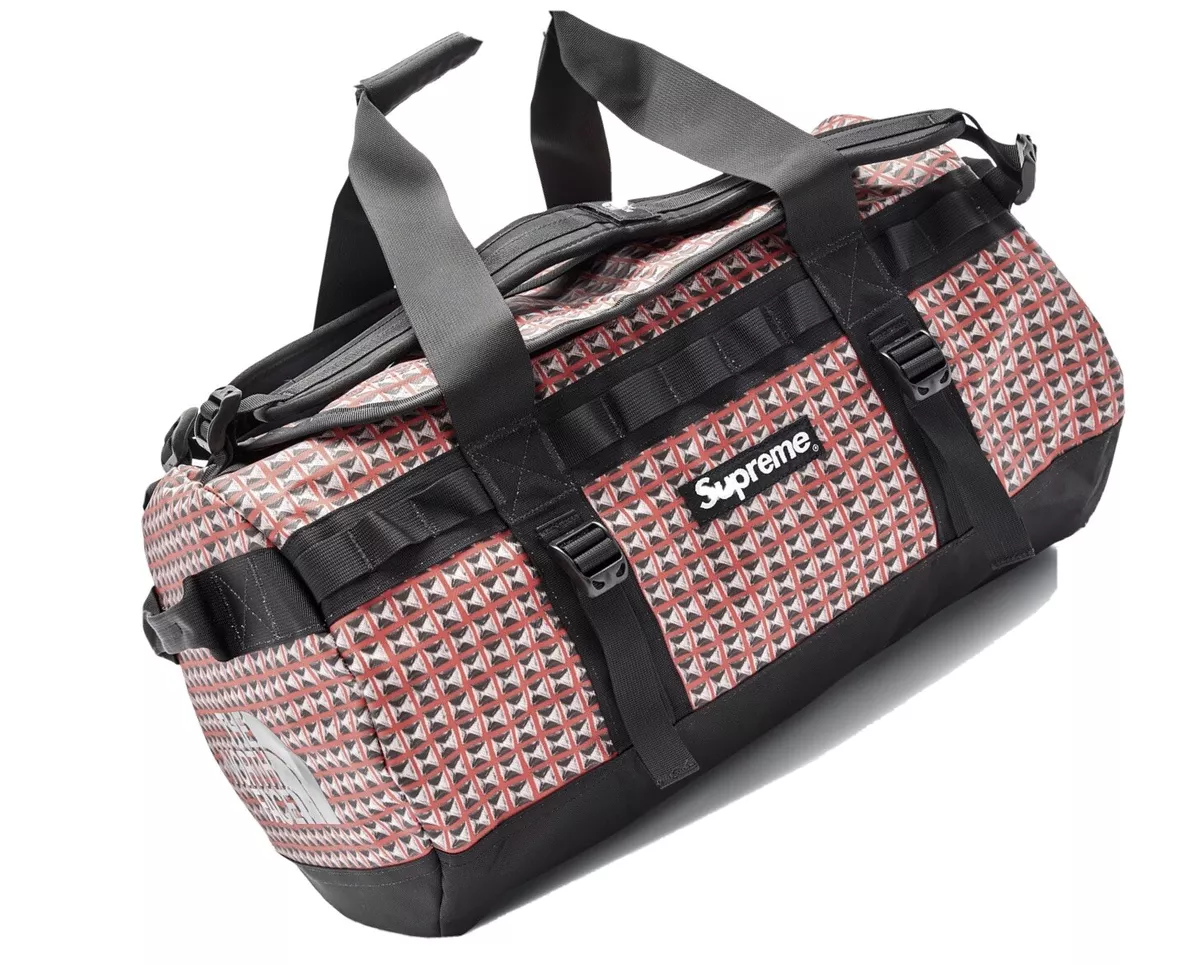 supreme the north face duffle bag