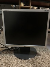 Flatron L1750S Monitor 17  1280x1040 Works Perfectly 