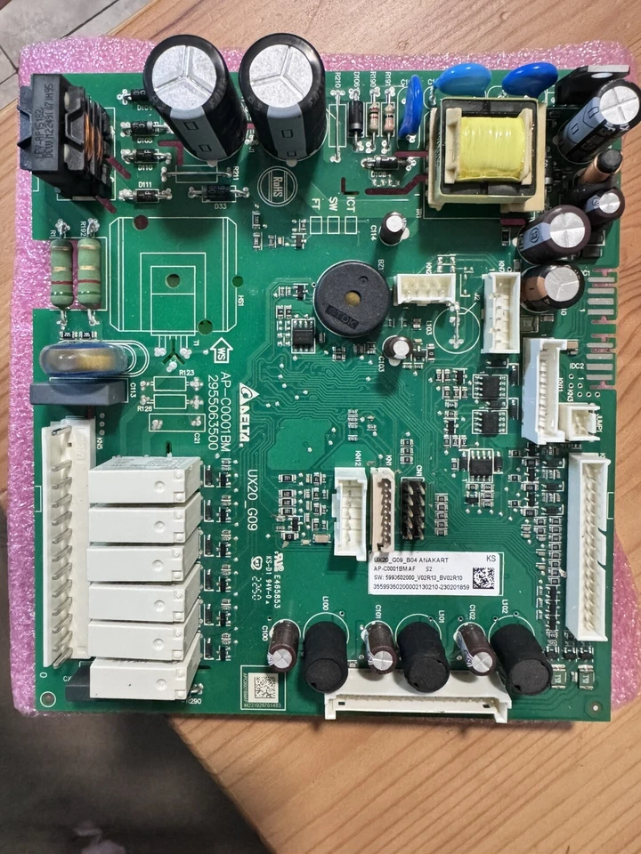 CONTROL_CARD_UX20_V02R15 Foto 2 de 3