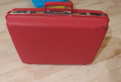 Vintage SAMSONITE SATURN II Hard Shell SUITCASE Make Up Carrier