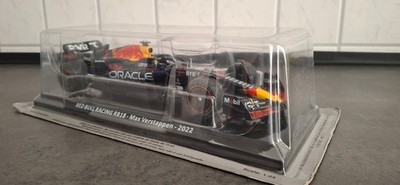 1:24 Red Bull Racing RB18 - Max Verstappen - 2022 [Hachette]