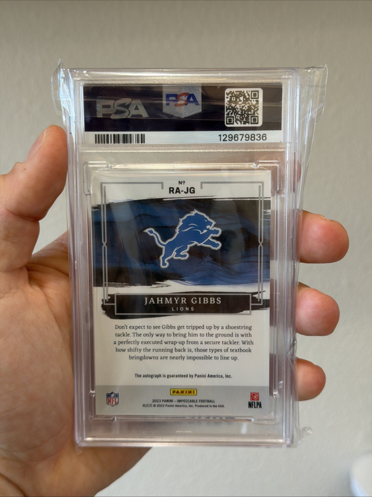 2023 Panini Impeccable JAHMYR GIBBS Rookie Autograph Red /75 (AU, RC) PSA 10 view 2