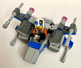 LEGO Star Wars Set #75125- RESISTANCE X-WING FIGHTER Microfighter & Minifig-used