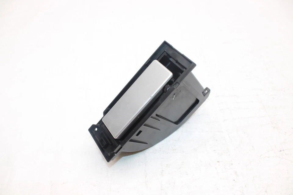 2007 CHRYSLER CROSSFIRE ZH COUPE #393 CENTER CONSOLE ACCESSORY CUP HOLDER - Image 2 of 4