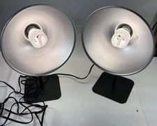 Smith-Victor Photographic Lights Two 10-3/8" Black Silver Reflectors Lamps