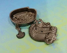 Vintage Noah's Ark 🦒 Torino Pewter Necklace & Brooch W/ Box Jewelry Set 🐘 ✨