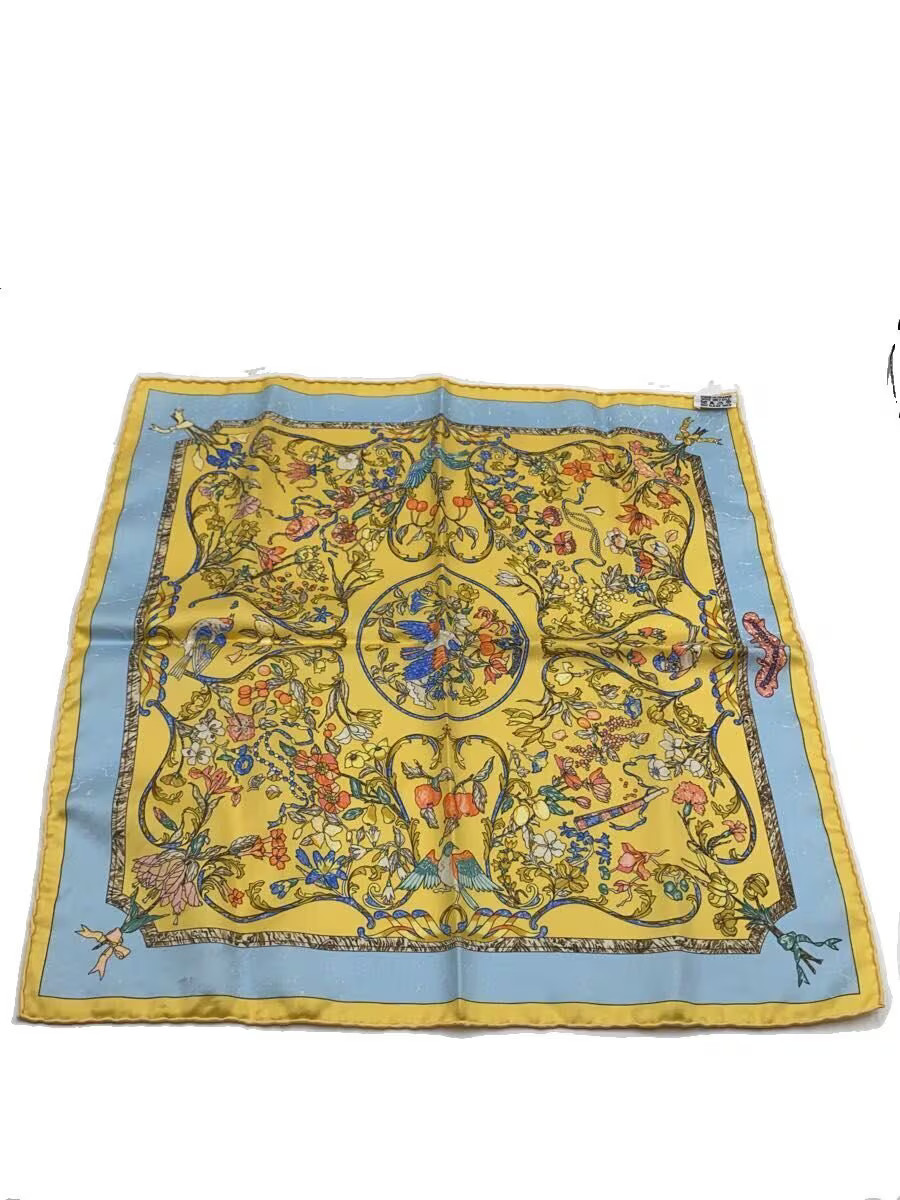 HERMES Scarf Silk YLW All over pattern Ladies from Japan