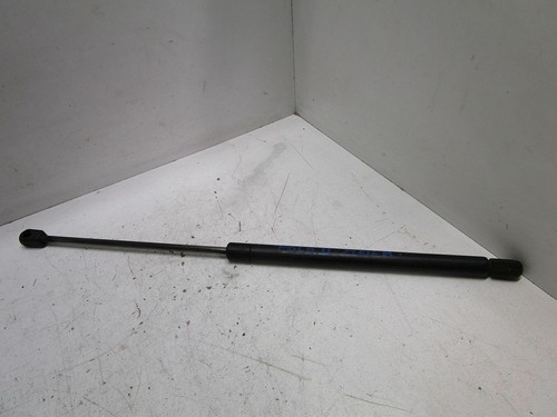 Gasdruckfeder Heckklappe 867827550D VW POLO (86C, 80) 1.0  KAT