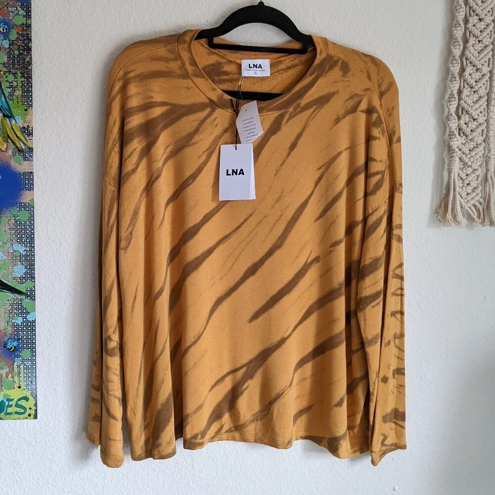 Lna tie hotsell dye sweatshirt