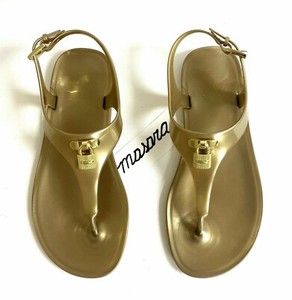 gold jelly sandals