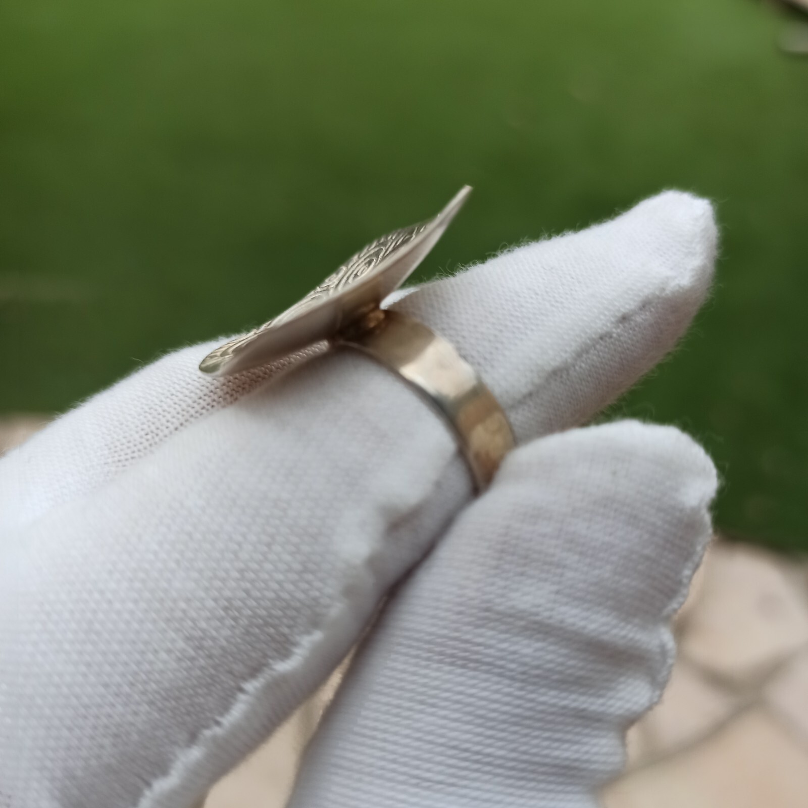 Artisan Silver Ring Modernist Square Engraved Sta… - image 3