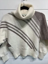 VTG SLADE Angora Wool Turtle Neck Cropped New Zealand Ski Sweater Womens Small