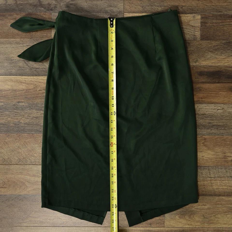 Alex Marie Women’s 6. Emerald Green Mid Side Tie Sateen Skirt - Image 3 of 4