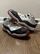 Size 11 - Air Jordan 11 Low Concord Bred - AV2187 160
