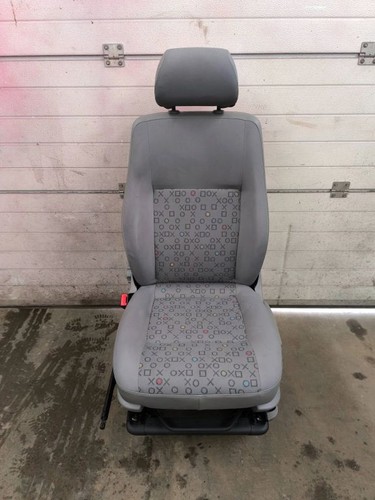 Volkswagen Transporter - Caravelle T5 2008 Vorne links Fahrersitz UTG4862