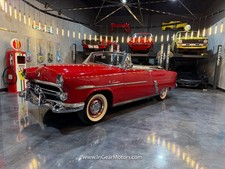 1952 Ford Crestline for Sale