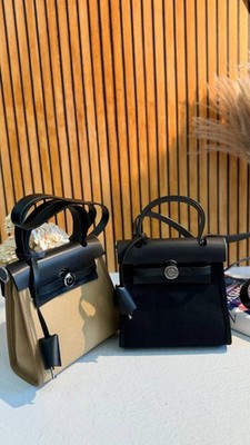 Bag  Chic Métropole    A Stylish Balance of Leather and Textile
