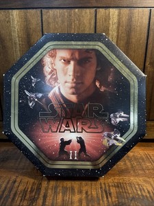 Collectible fine porcelain plate from STAR WARS, limited edition #0451
