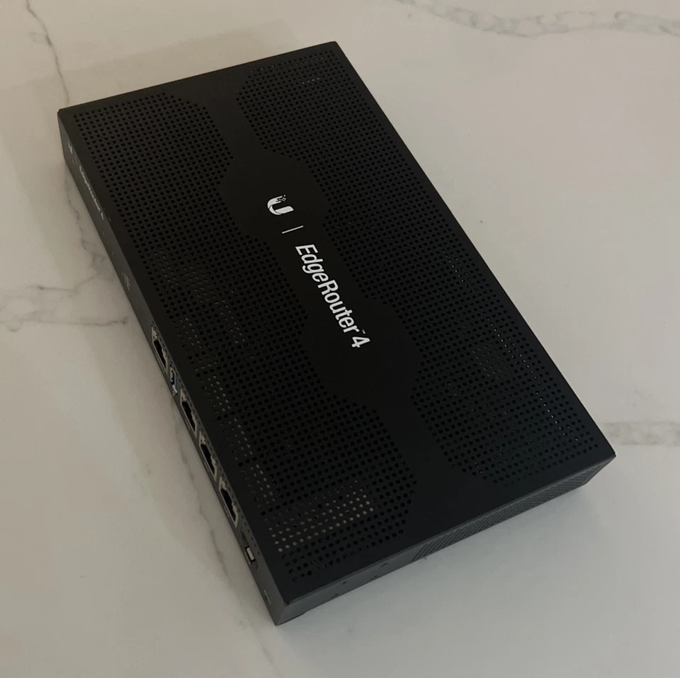 Ubiquiti EdgeRouter 4 wired router Gigabit Ethernet *Firmware Upgrade* - Image 3 of 4