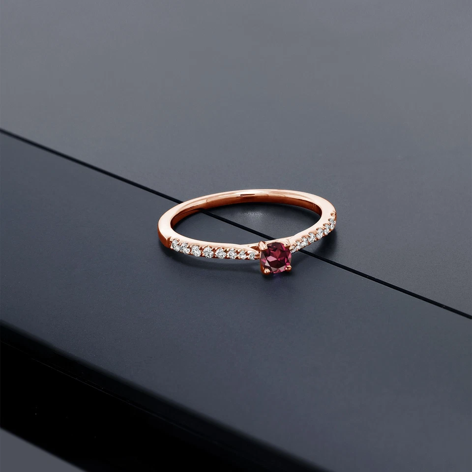 10K Rose Gold 0.30 Ct Round Red Rhodolite Garnet E-F Lab Grown Diamond Ring - Image 4 of 4