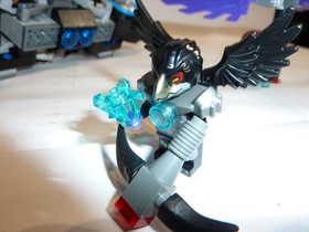 LEGO&reg; Chima Armored Iron Bull / Set 70007 | Used