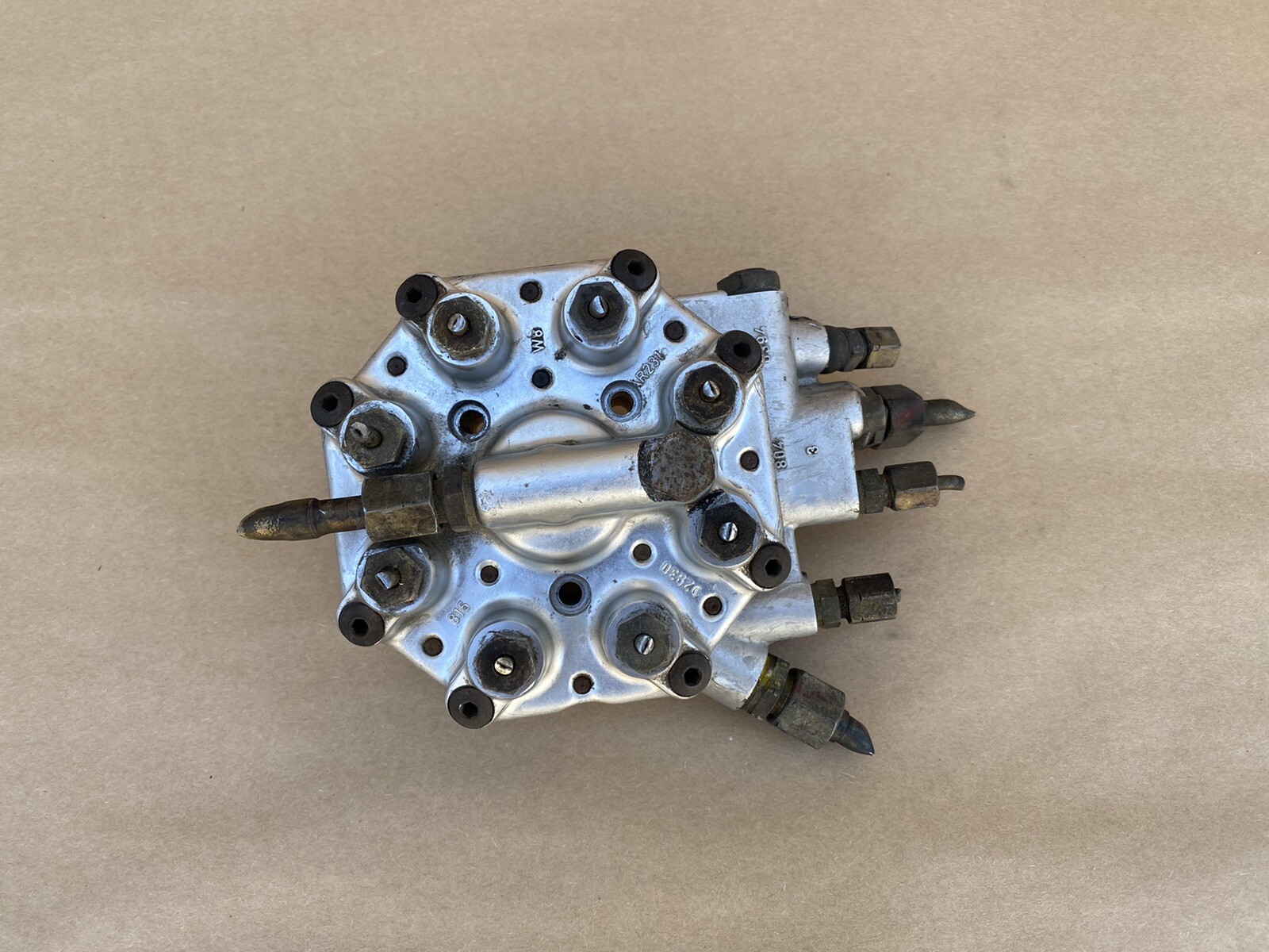 19761982 Mercedes Benz R107 W116 380SL 450SL 450SEL Fuel Distributor