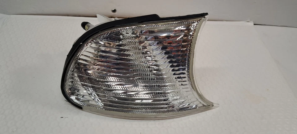 Luz de señal de estacionamiento lateral del pasajero 444-1507R-AQ-C - para BMW M3 323i 999-2001 🔥 Foto 3 de 4