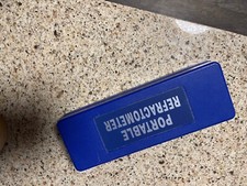 portable refractometer for salinity checks to aquariums 