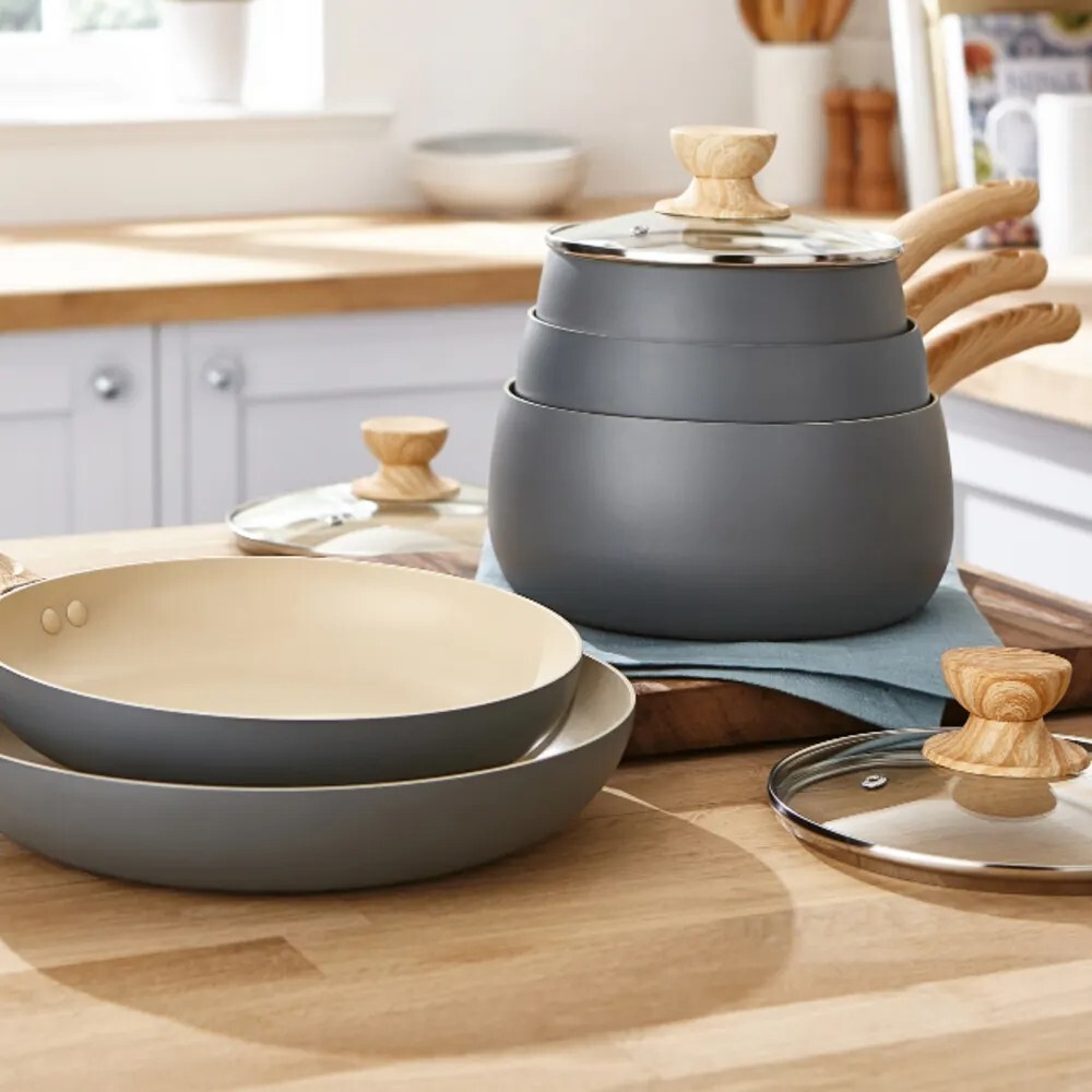 Tower Scandi 5 Piece Pan Set Grey with 3 Sauce Pans & 2 Frying Pans
