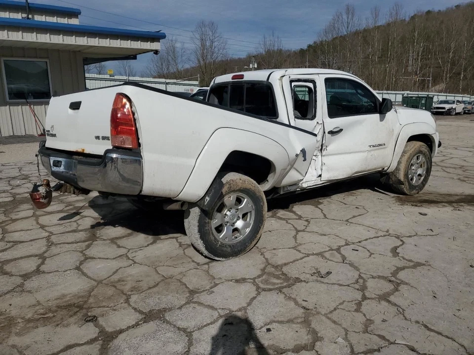 Toyota Tacoma 2008 conjunto de luces antiniebla OEM usadas montadas en parachoques 157 k millas Foto 4 de 4