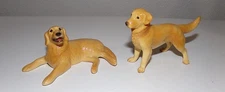 2 Vintage Hagen Renaker California Ceramic Golden Retriever Dog Figurines